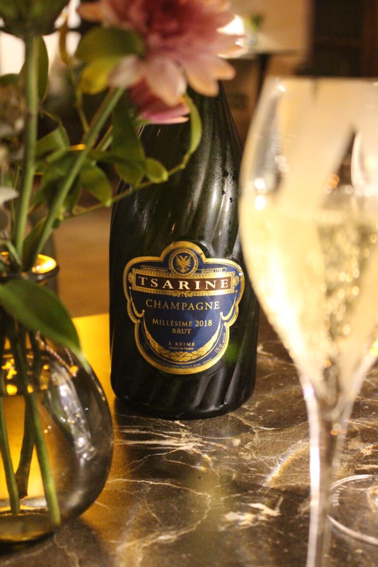 Champagne vagy pezsgő – mi a különbség?
